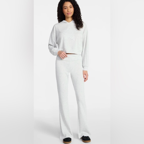 No Boundaries 2 Piece Star Hoodie &  Fold-over Flare Pants Set. M/ LG / XL - Picture 2 of 8